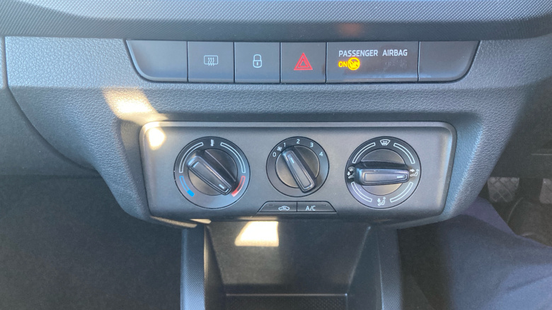 Skoda Fabia 1.0 MPI SE 5dr Petrol Hatchback